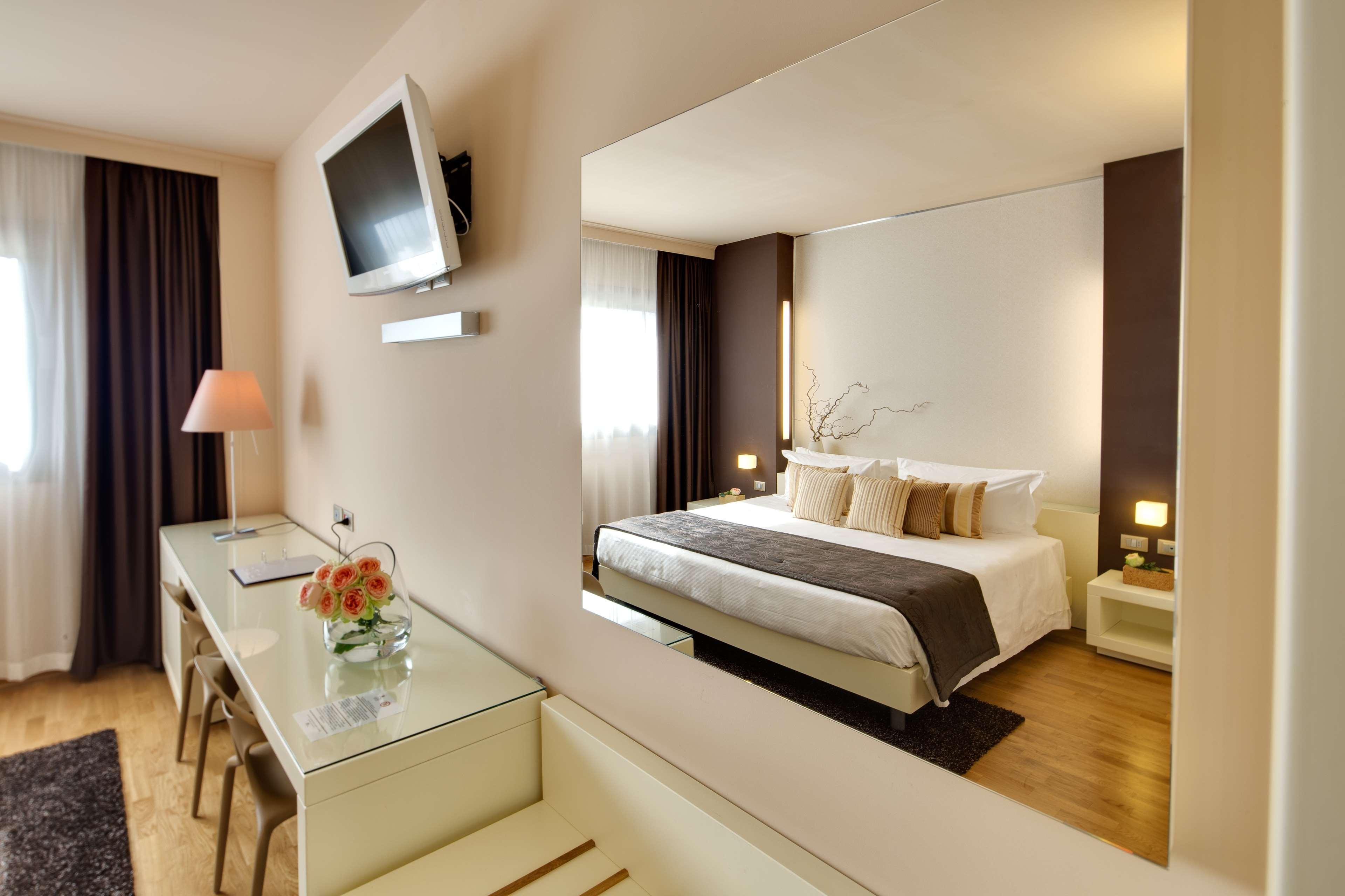 Best Western Plus Leone Di Messapia Hotel & Conference Lecce Exterior photo